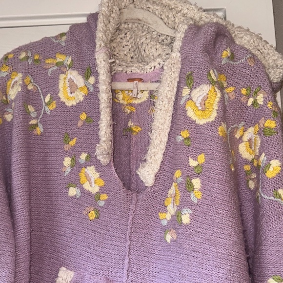 RARE Free People Floral Embroidered Lavender Buttercup Hoodie - Picture 12 of 16